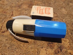 Retro elemes kézi ventilátor működik pörög s forog p1
