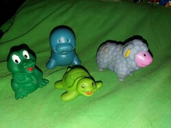 MINŐSÉGI retro kisebb gumi, KÁDJÁTÉK állatfigurák EGYBE krokodil teknős bárány fóka