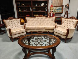 Incomparably elegant baroque living room set completely renovated with quality materials !!