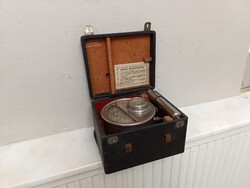 Antik orvosi eszköz kardiológia kardiológus vérnyomás mérő műszer szerszám 817 1734
