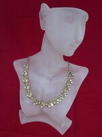 Trifari stílusú, arany tónusú vintage nyaklánc