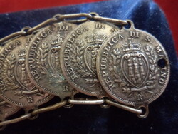 Gyűjtői San Marino 10 centesimi kerek hurokkal érem 1928-ból 13 db