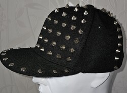 Szegecses   PUNK  ROCK  baseball  snapback  sapka