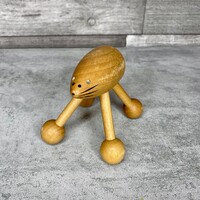 Retro fa egér figura