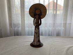 Jambrich Liza kerámia lány 32,5 cm .