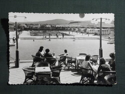 Képeslap,Oroszlány,Bányász strand,medence,büfé terasz látkép,részlet, 1961-