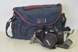 Nikon F65 SLR filmes fényképezőgép NIKKOR 28-80 mm objektívvel és tartozékokkal A114
