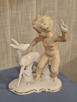 Schaubach Kunst, puttó őzikével figura.
