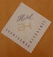 Retro Aranyhomok Hotel Kecskemét felirat szalvéta