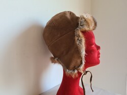 Barna nyúlszőr és hasított bőr Tella-Tuote usánka kifogástalan állapotban.Made in Finnland.