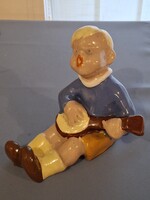 Komlós kerámia Kisfiú lanttal figura