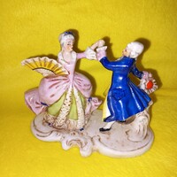 "Táncoló pár ". Antik, régi, jelzett, sorszámos, barokk stílusú, német, porcelán figura.
