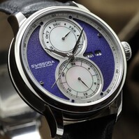 SWISSORA Engineering Ornatus Mundi Regulateur Calendrier egy gyönyörű és különleges automata óra