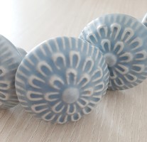 Csodás dombor mintás porcelán bútor gombok  Provence, vintage