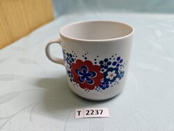 T2237 Alföldi menza mintás bögre