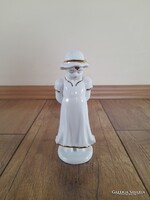 Ritka festésű Aquincum kislány figura