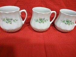 Kőbányai Porcelán hasas virágos bögre