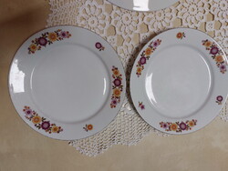 Alföldi porcelán tűzvirágos süteményes tányér, kistányér, 2db