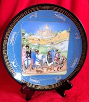 Limoges-i porcelán tányér: középkori életképes XV. századi történelmi dísztányér 6 (M5554)
