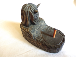 Gyertyatartó fa busó retro 12x6x9cm erotikus népművészek htsz
