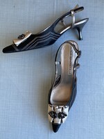 Minőségi, nyitott sarkú, spanyol designer körömcipő, Adolfo Dominguez