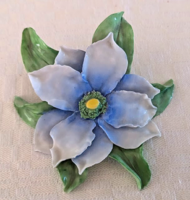 Herendi koronás jelzésű kézi festésű porcelán virág.