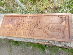 Incze Judit relief. Diófából faragott. Mérete: 16 cm x 48,5 cm. 2,5 cm vastag.