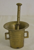 Fém mozsár törővel A221