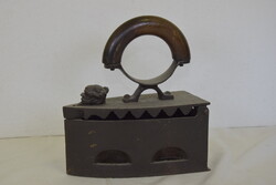 Antique Coal Iron A217