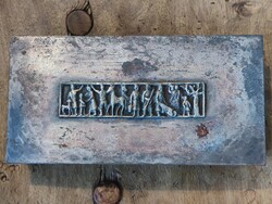 Tevan Margit jelzett doboz