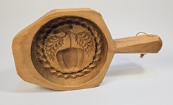 Old/vintage carved gingerbread bat - apple