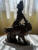 Az oroszlánt meglovagoló nő avagy a Tarot Erő lapjának megjelenítése