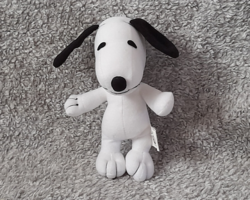 ﻿Retro Ferrero Snoopy plüss figura - 17 cm -