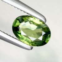 0.43ct 5.7x3.9mm Gyönyörű Zöld Zafír Ékkő, High-End minőség