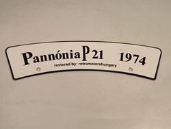 Pannònia P21 1974 ritka Zománctábla