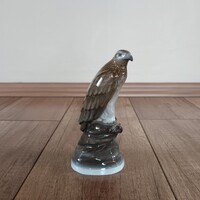 Régi Eichwald porcelán sólyom figura