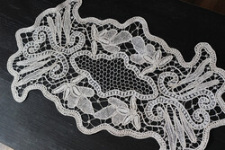 Erdélyi Point Lace zsinórcsipke, nagy méretű különleges minta, asztalközép  /18./