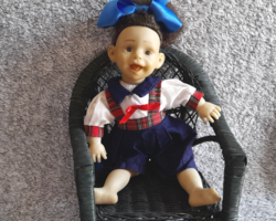 Régi karakter baba -