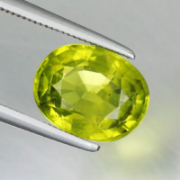 3.18ct ~10x8mm Ragyogó, Gyönyörű Peridot Ékkő, High-End minőség