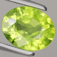1.85ct 8.9x7.1mm Ragyogó, Gyönyörű Peridot Ékkő, High-End minőség