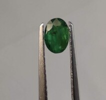 Smaragd, kolumbiai - 0,5 ct, 6,1x4,3x3,5 mm (3414)