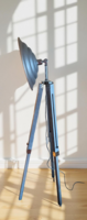 Tripod design állólámpa