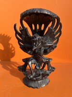 Faragott indonez figura