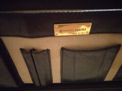 Beautiful Italian made leather mens briefcase in good condition about 25;years old