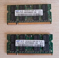 Samsung 1 GB PC2-5300S-555-12-E3 memória lapok ( 2 db )