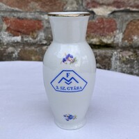 Hollóházi Finommechanikai Vállalat - Nemzetközi Nőnap porcelán váza
