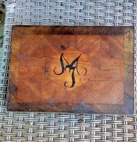 MJ.intarziás monogrammos leveles ládika fa doboz