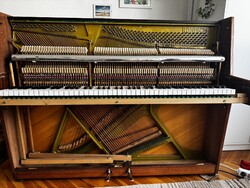 Rönisch De Luxe pianínó tikfa