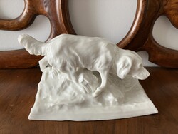 NYMPHENBURG PORCELÁN KUTYA, VADÁSZKUTYA