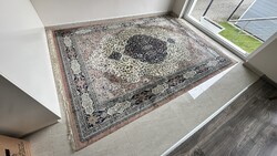 200 x 280 cm Tabris selyem perzsa szőnyeg